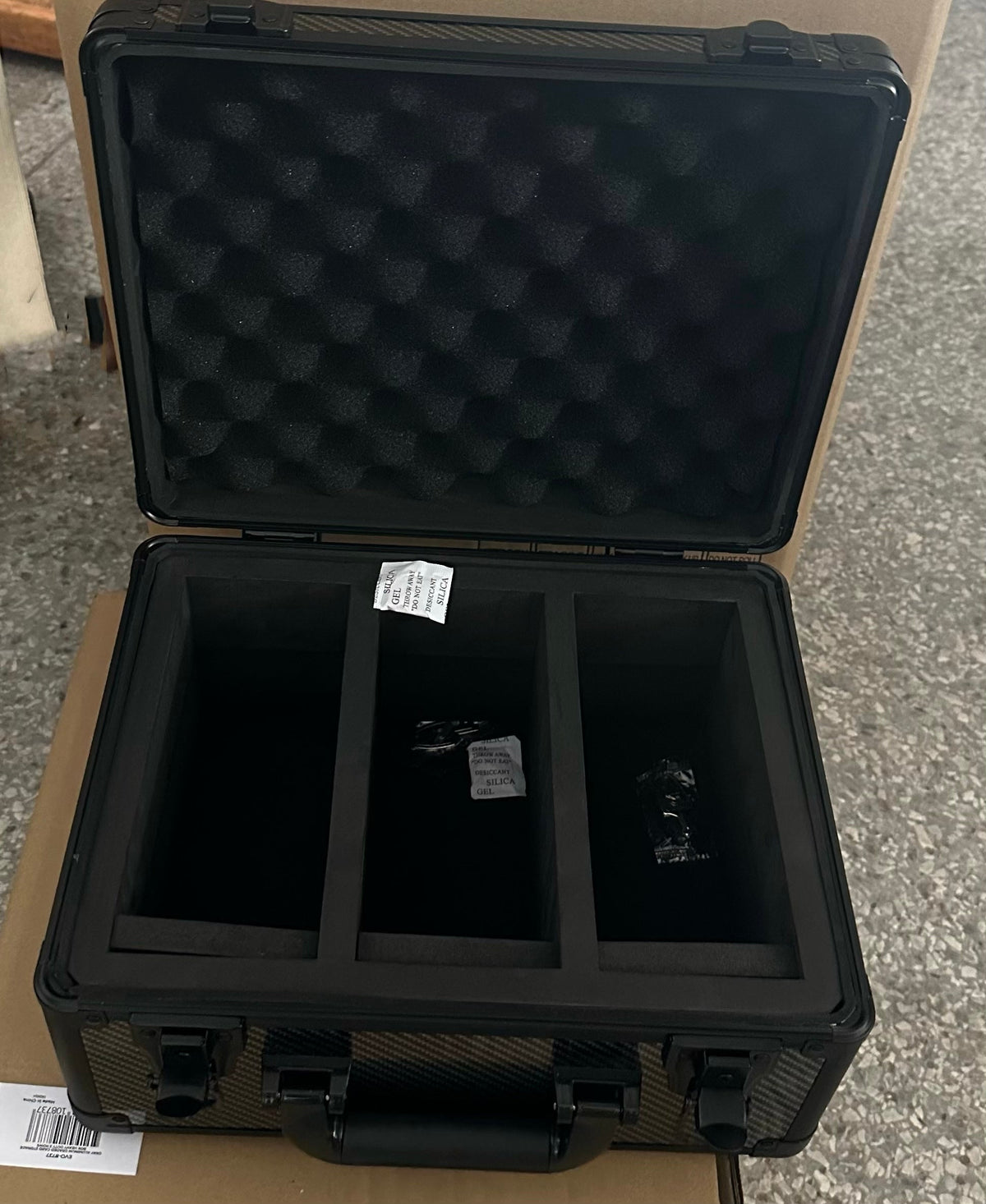 EVORETRO Graded Case with Key System