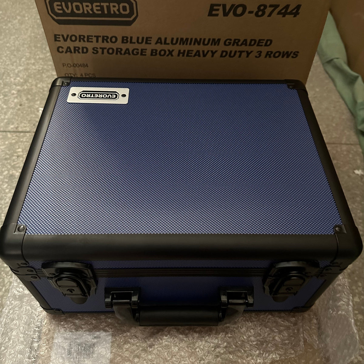 EVORETRO Graded Case with Key System