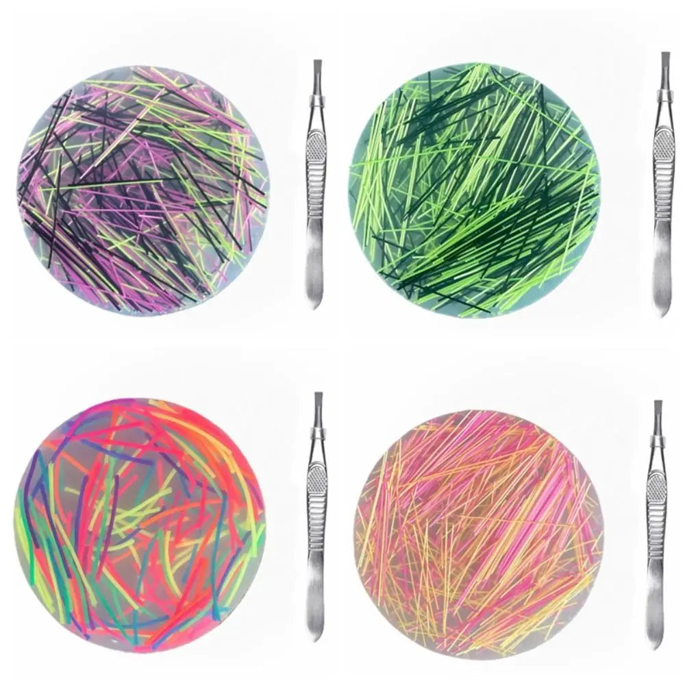 Pad Sensoriel Anti-Stress avec Pince – Silicone Coloris Variés 6cm | Sensory Skin Picking Fidget Pad with Tweezers